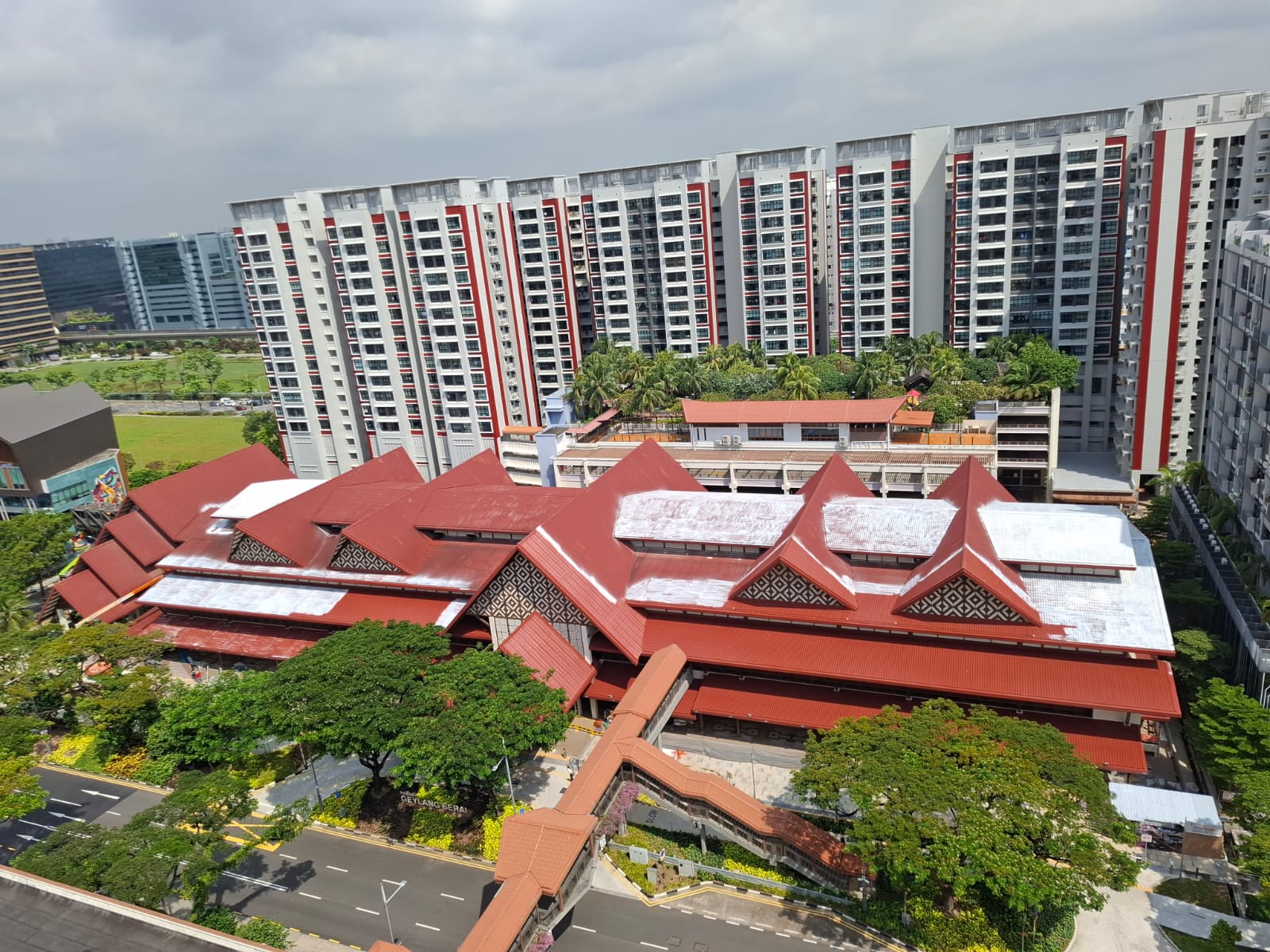 <strong>Geylang Serai Wet Market & Hacker</strong>